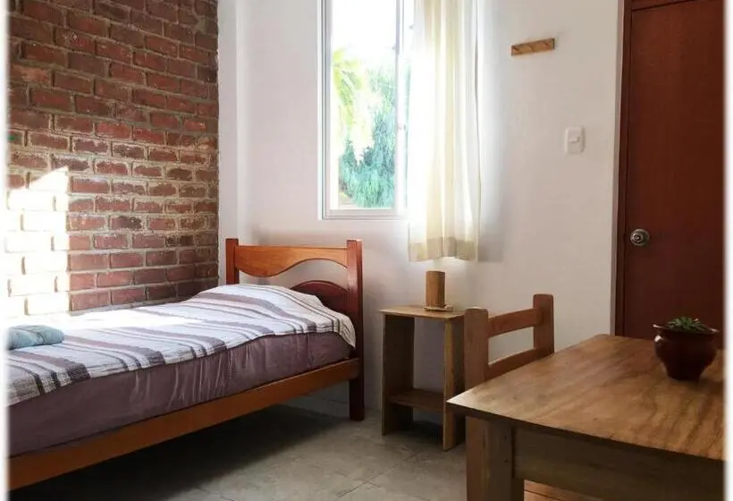اتاق استاندارد یک نفره, Atma Hostel & Yoga