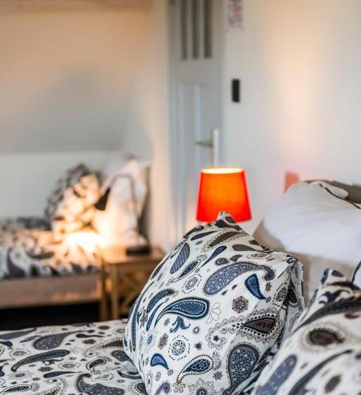 חדר סטנדרט לארבעה, De Perenboom