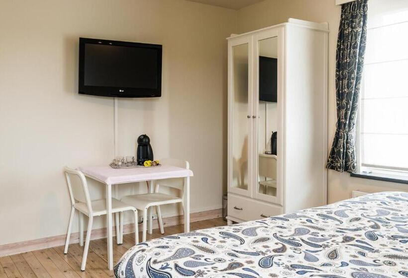 חדר סטנדרט לארבעה, De Perenboom