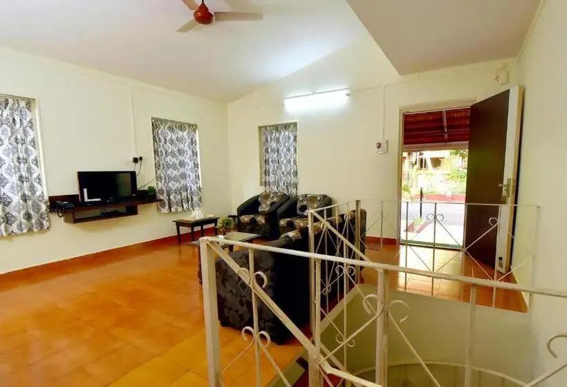 Standard-bungalow 3 Makuuhuonetta, The Mango Inn
