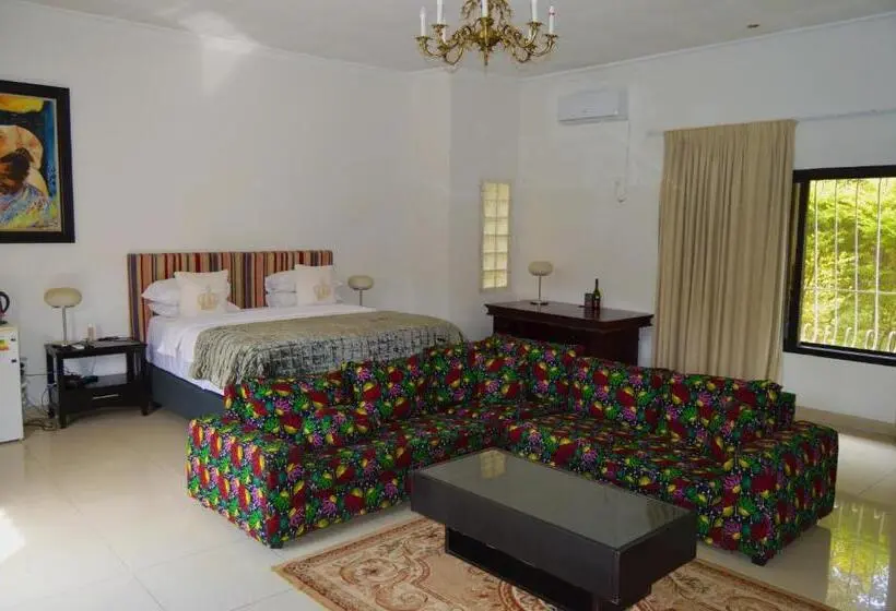 سوییت, Bougainvilla Boutique Hotel & Restaurant