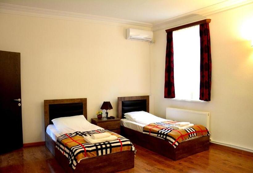 اتاق استاندارد, Canyon