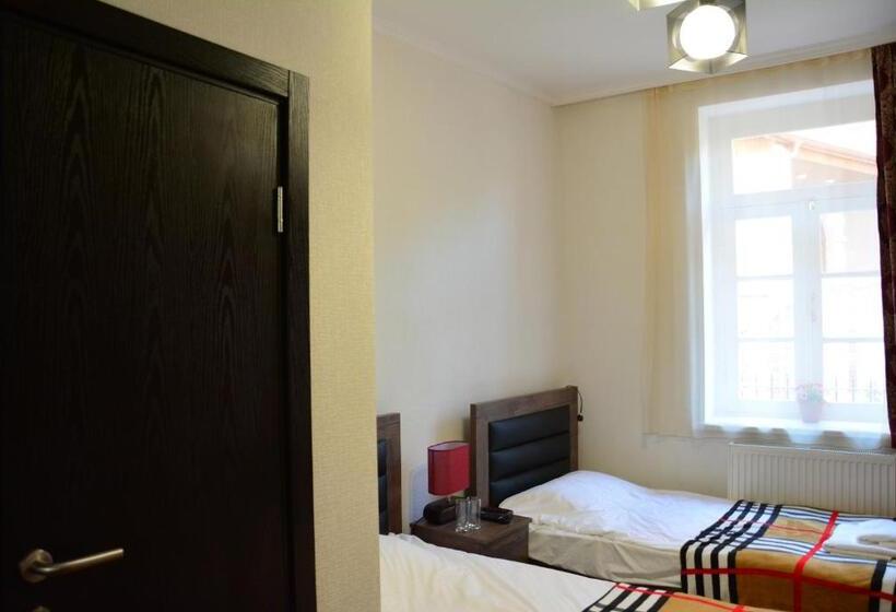 اتاق استاندارد, Canyon