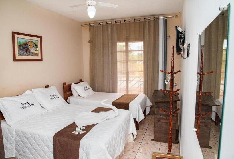 Pokój Trzyosobowy Klasyczny, Pousada Trilha Da Serra