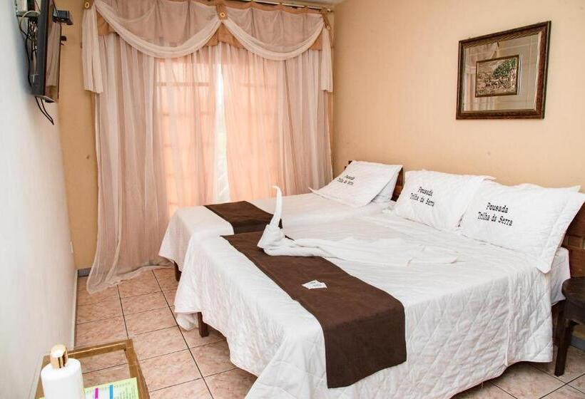 Pokój Trzyosobowy Klasyczny, Pousada Trilha Da Serra