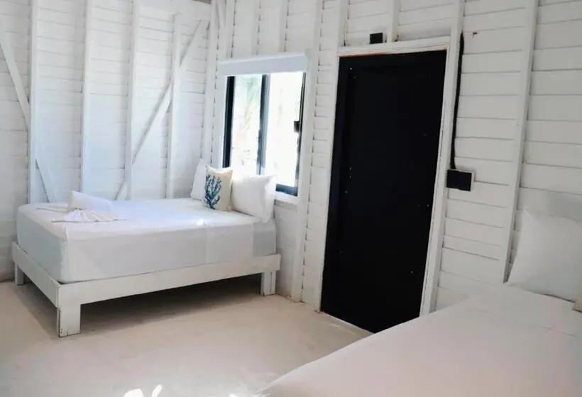 片側に海が見えるデラックスルーム, El Faro Beach Front By óol Hotels