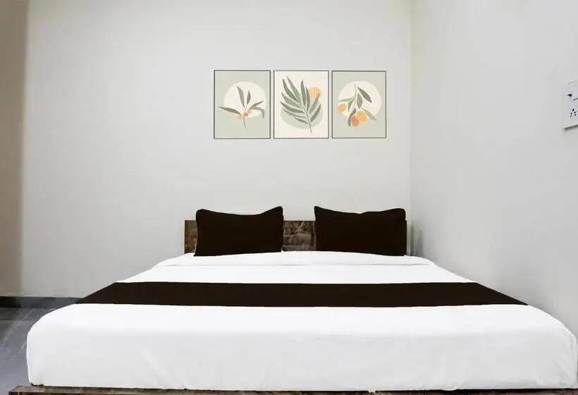 Classic Kolmen Hengen Huone, Super Hotel O Kalka