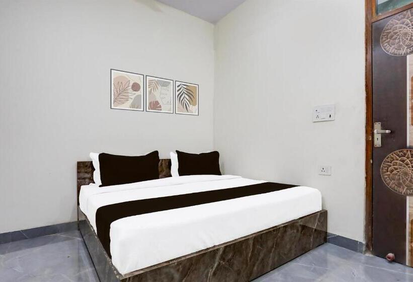 اتاق کلاسیک سه تخته, Super Hotel O Kalka