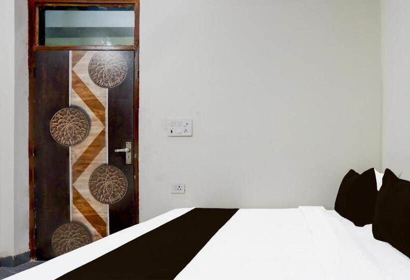 اتاق کلاسیک سه تخته, Super Hotel O Kalka