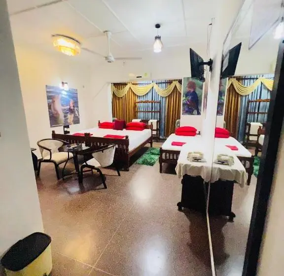 デラックスルーム, Senathilaka Guest Inn