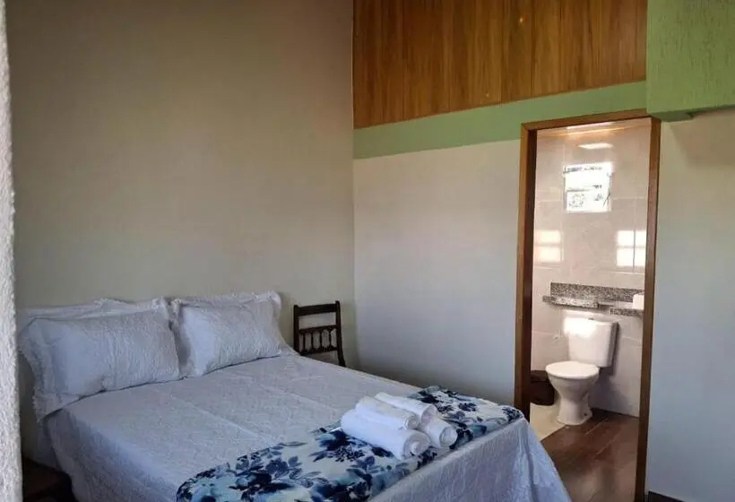 スタンダードルーム, Suíte Casa De Luz Lar Na Serra Quarto 03