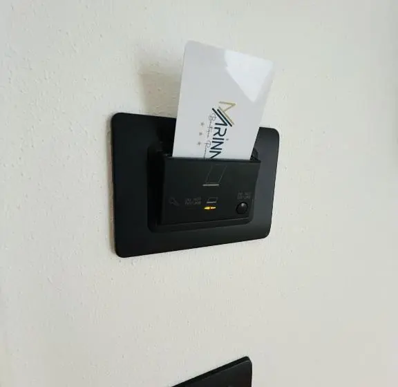 キングサイズベッドのスタンダードルーム, Marina Boutique Rooms