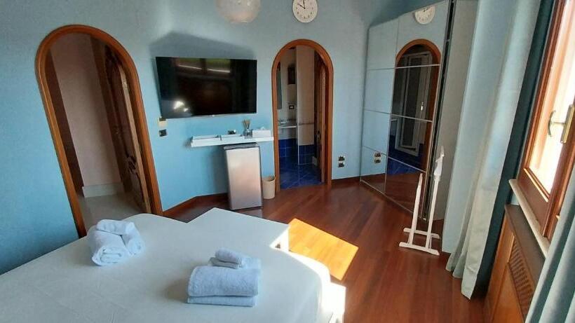 اتاق اکونومی, Villa Giulia