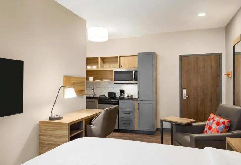 身障者適用スイートルーム, Candlewood Suites Lawrenceville   Princeton, An Ihg