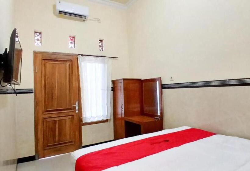 اتاق استاندارد, Reddoorz At Dien Homestay Syariah Alun Alun Pasuruan