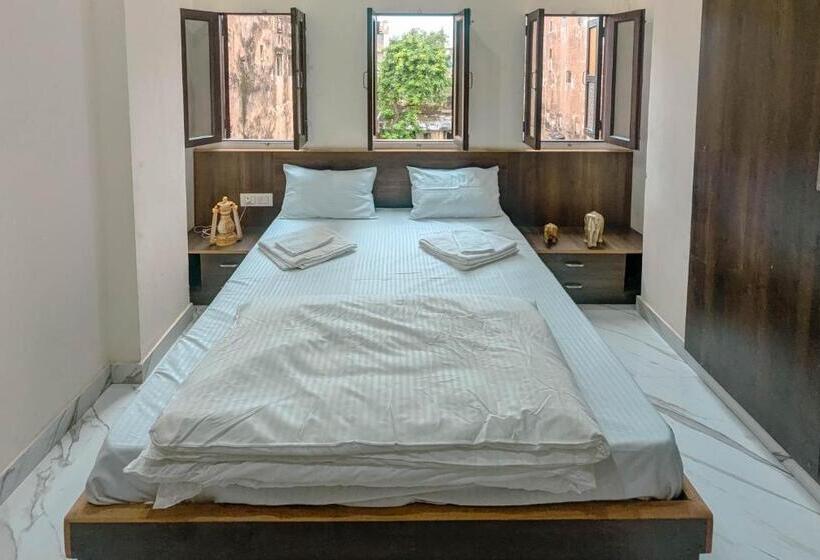 غرفة قياسية, The Pink Nest   Backpackers Abode