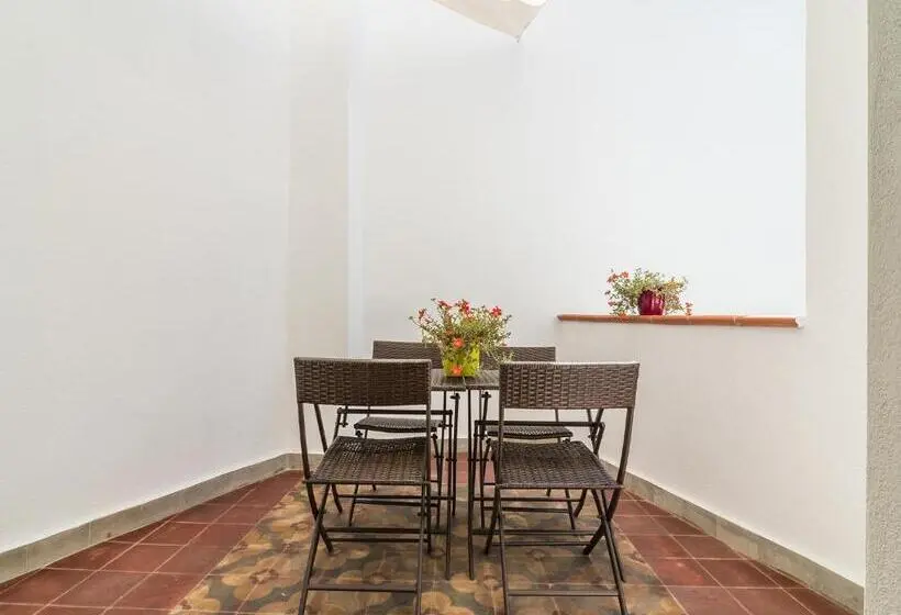 اتاق سوپریور سه تخته, Charming Rooms Opuntia