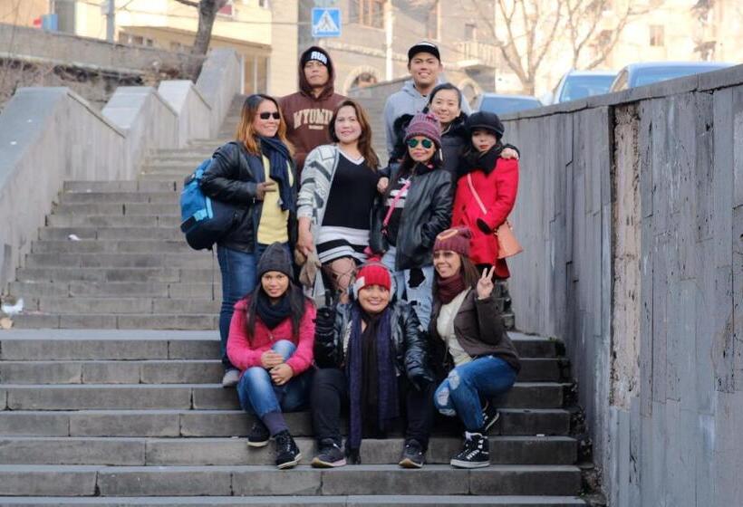 공동 객실, Classy And Cozy Hostel