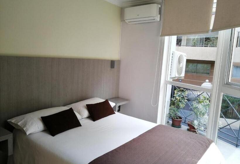 Quarto Deluxe, Elisa Cole