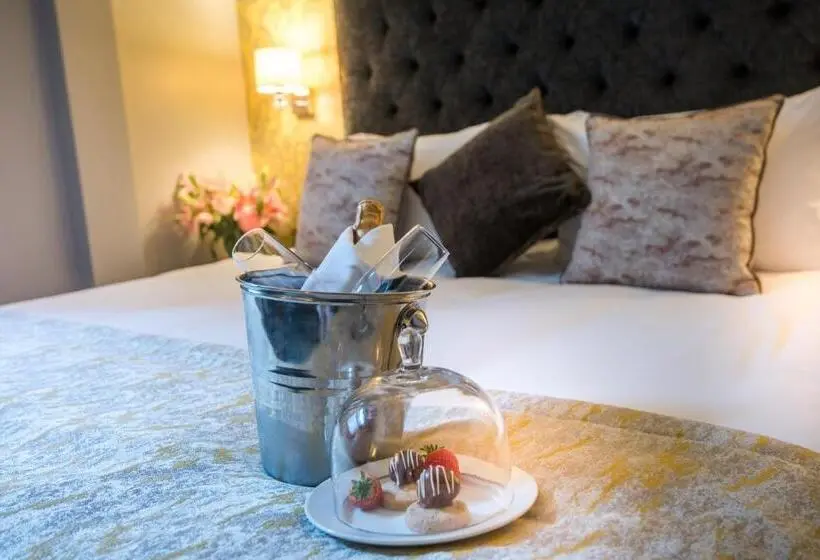 اتاق لوکس, Shipquay Boutique
