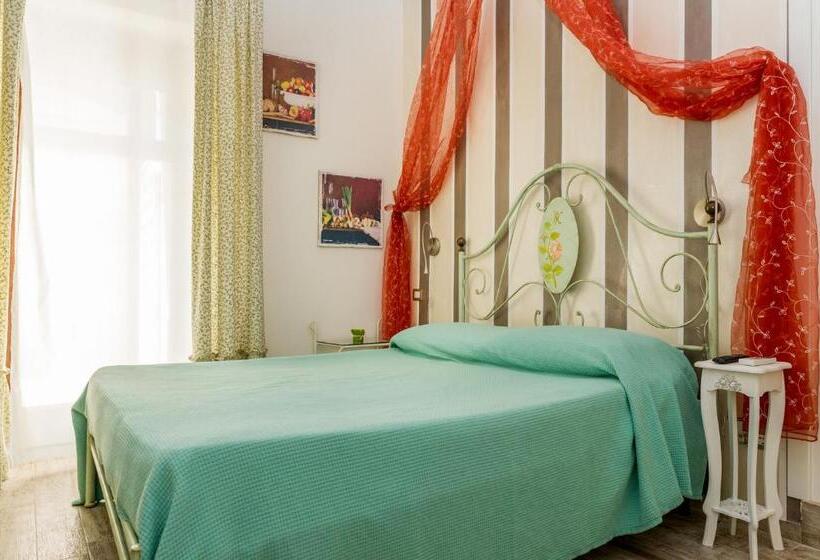 اتاق استاندارد, Lagarolina Del Conero B&b