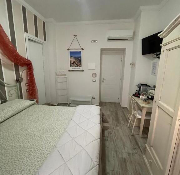 اتاق استاندارد, Lagarolina Del Conero B&b