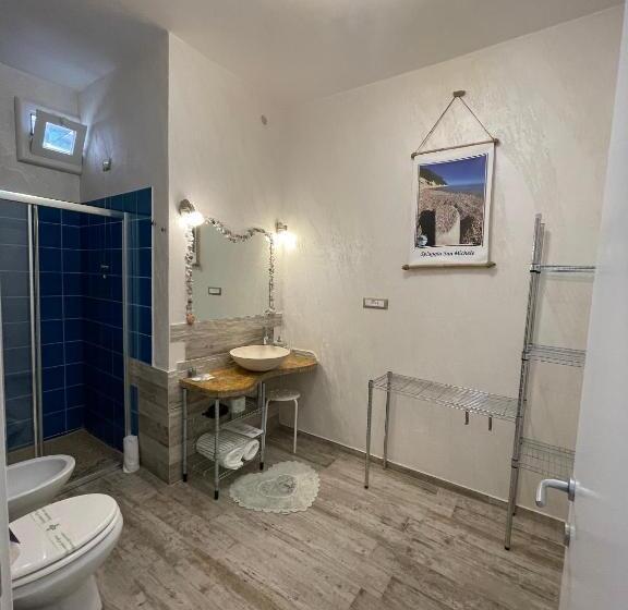 اتاق استاندارد, Lagarolina Del Conero B&b