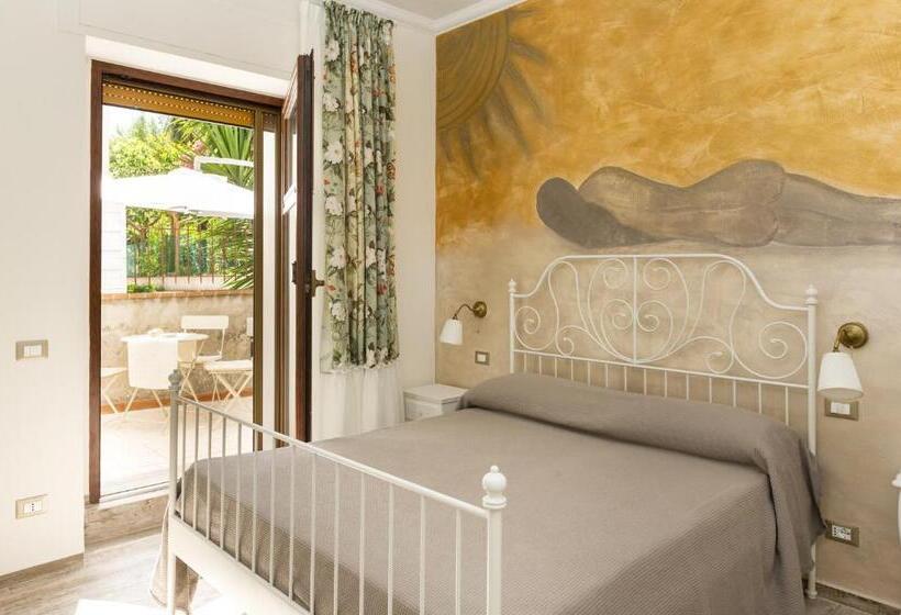 اتاق لوکس چهار تخته, Lagarolina Del Conero B&b