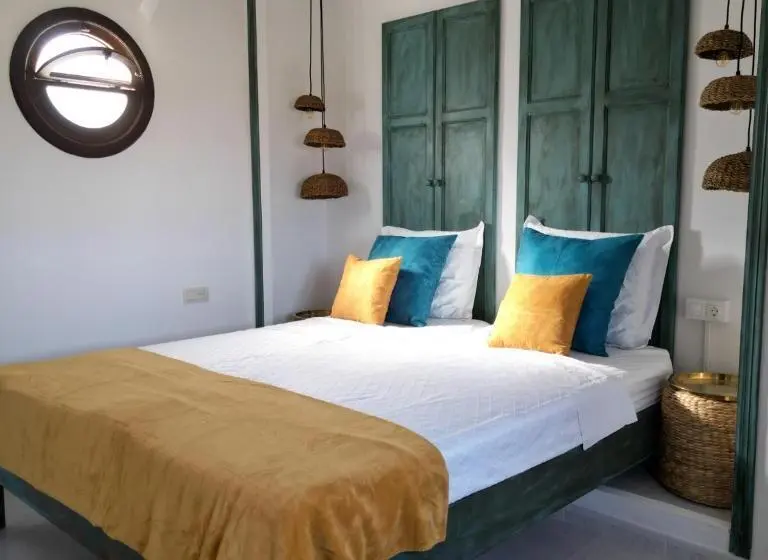 Talo 1 Makuuhuone, Finca Flamenco Holiday Suites