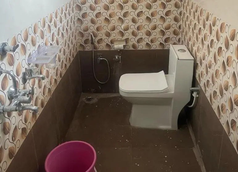 Deluxe-huone, Goroomgo Shree Raj Homestay Ayodhya