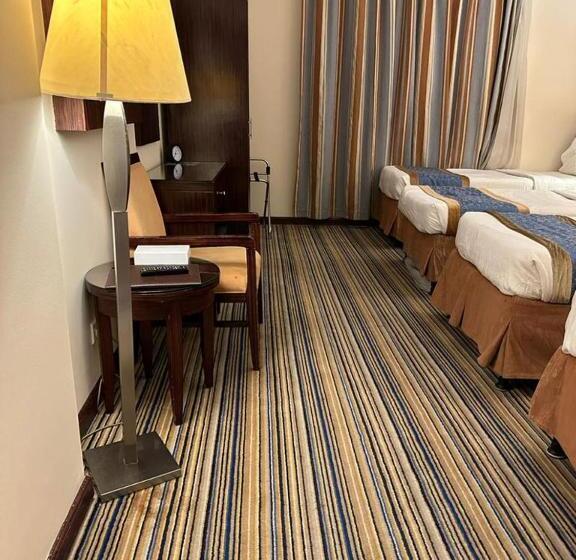 اتاق استاندارد چهار تخته, Arkan Al Manar