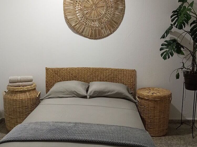 スタンダードルーム, Hostel Paricutín