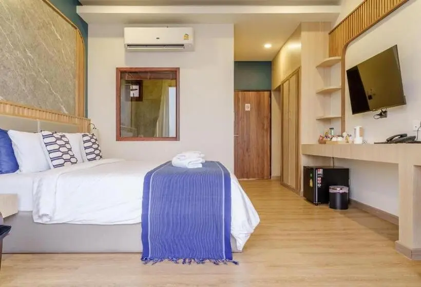 オーシャンビューデラックスルームバルコニー付き, เดอะซีน คาบาน่า บีช รีสอร์ท ขนอม The Scene Cabana Beach Resort Khanom