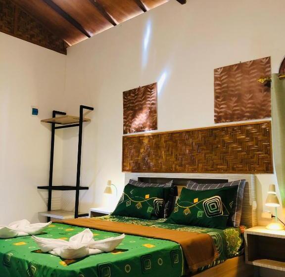 スタンダードルーム, Gania Bale Tani Local Room