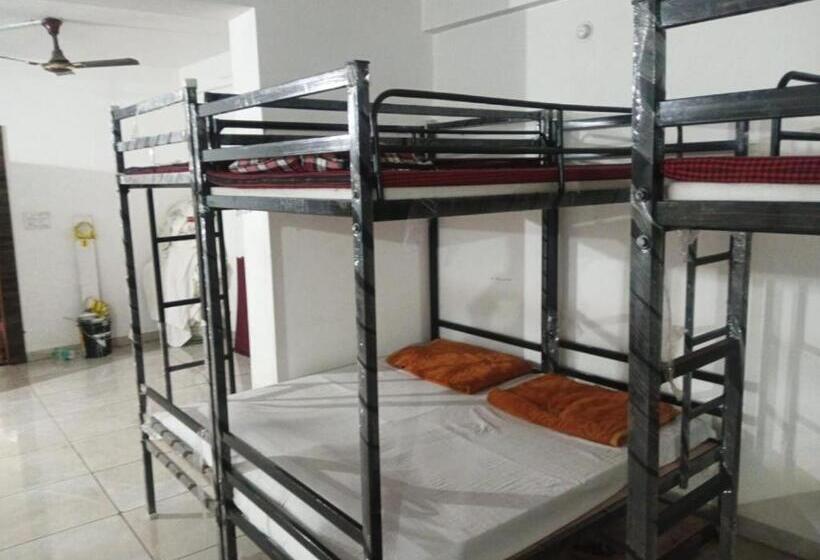 Bed in Shared Room, Rl Dormitory