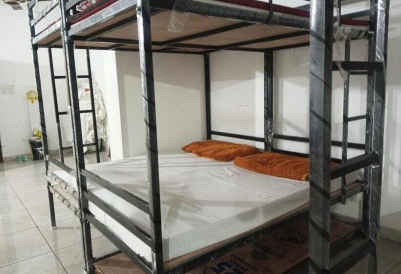 Bed in Shared Room, Rl Dormitory