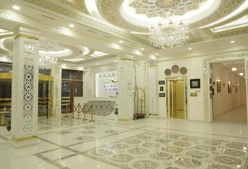 اتاق استاندارد سه تخته با بالکن, ахсикент отель