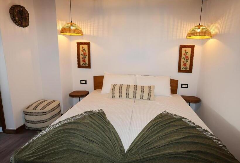 חדר דלוקס, Ador Boutique