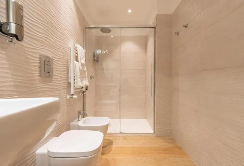 スタンダードルーム, Six Luxury Rooms Pozzuoli