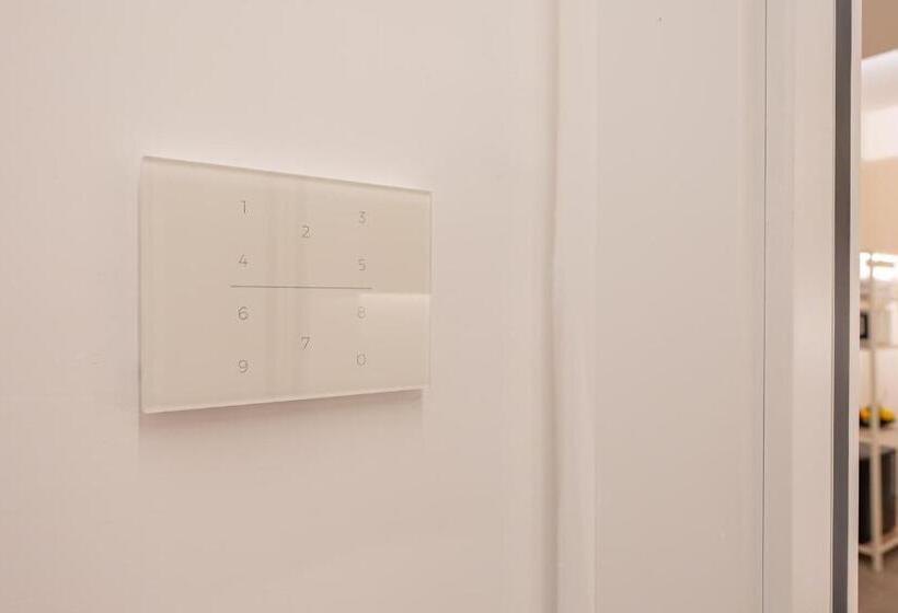 Номер Стандарт Трехместный, Six Luxury Rooms Pozzuoli