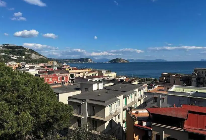 ファミリールーム, Six Luxury Rooms Pozzuoli