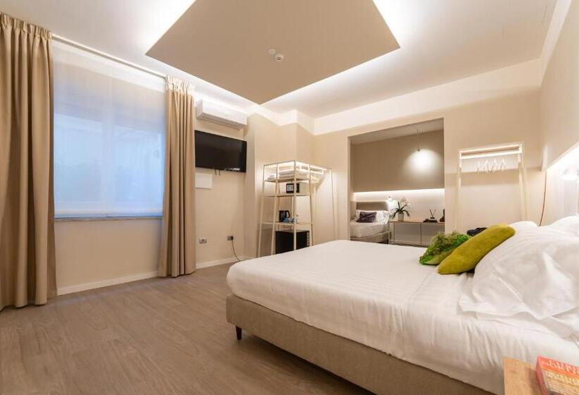 Семейный Номер, Six Luxury Rooms Pozzuoli