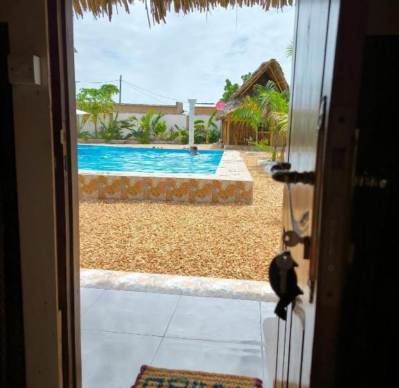 Бунгало Стандарт, Diacarisma Boutique Resort Nungwi