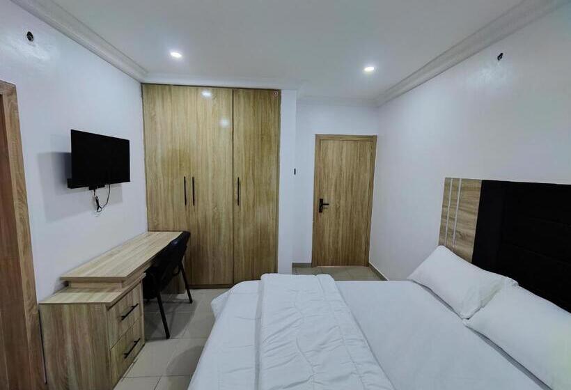 اتاق لوکس خانوادگی, Lekki Continental Apartment