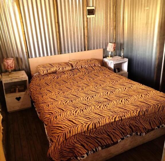 חדר סטנדרט, My Little Africa