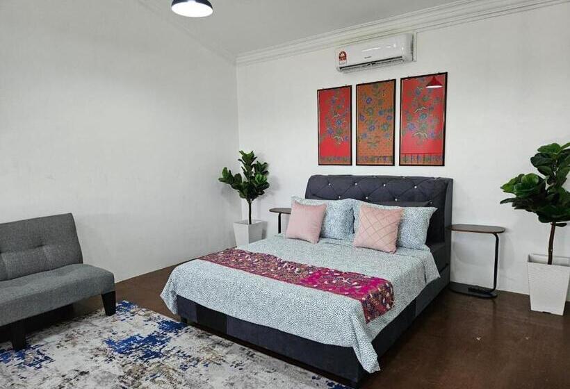 استودیوی استاندارد, Canal River Riverfront Homestay Jalan Pengkalan Chepa Kota Bharu