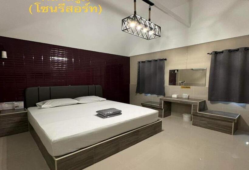 חדר דלוקס, Oyo 75522 Classroom Resort