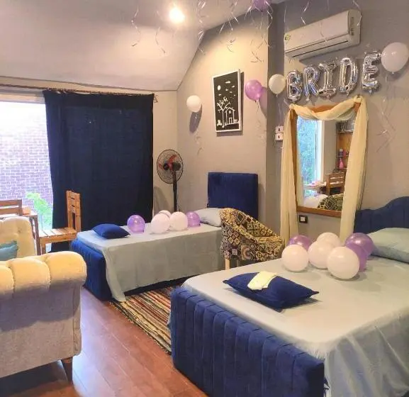 اتاق استاندارد با چشم‌انداز باغ, Ibiza Hostel