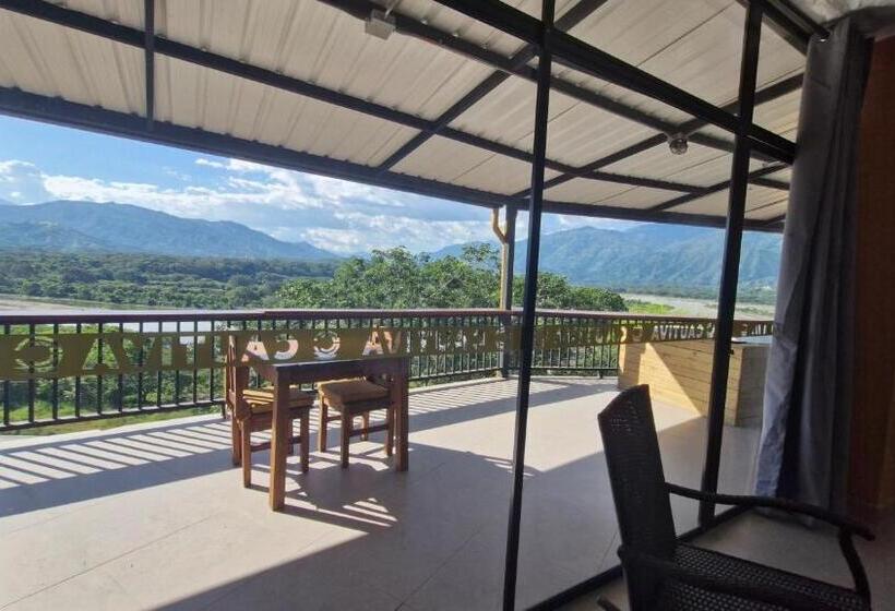 带露台的小型套房, Casa Hotel Cautiva