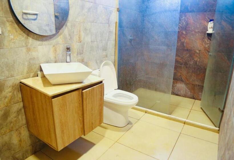 家庭海景房, Mashalá